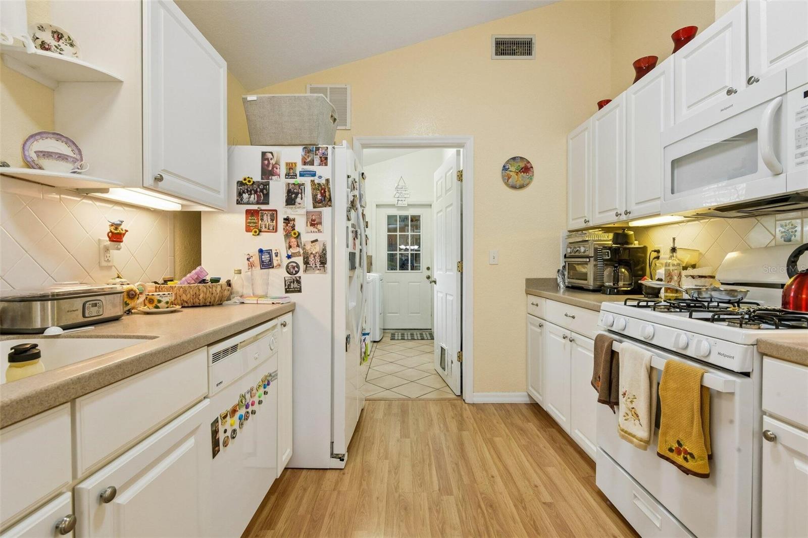 7319 DRIFTING SAND DR — photo 13