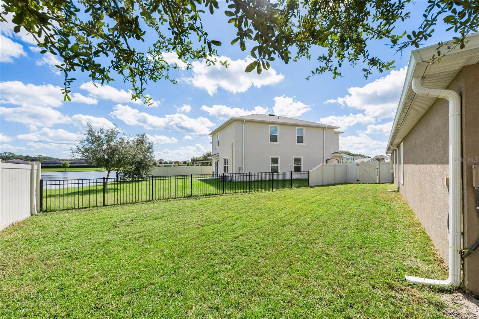 32676 CANYONLANDS DR — photo 35