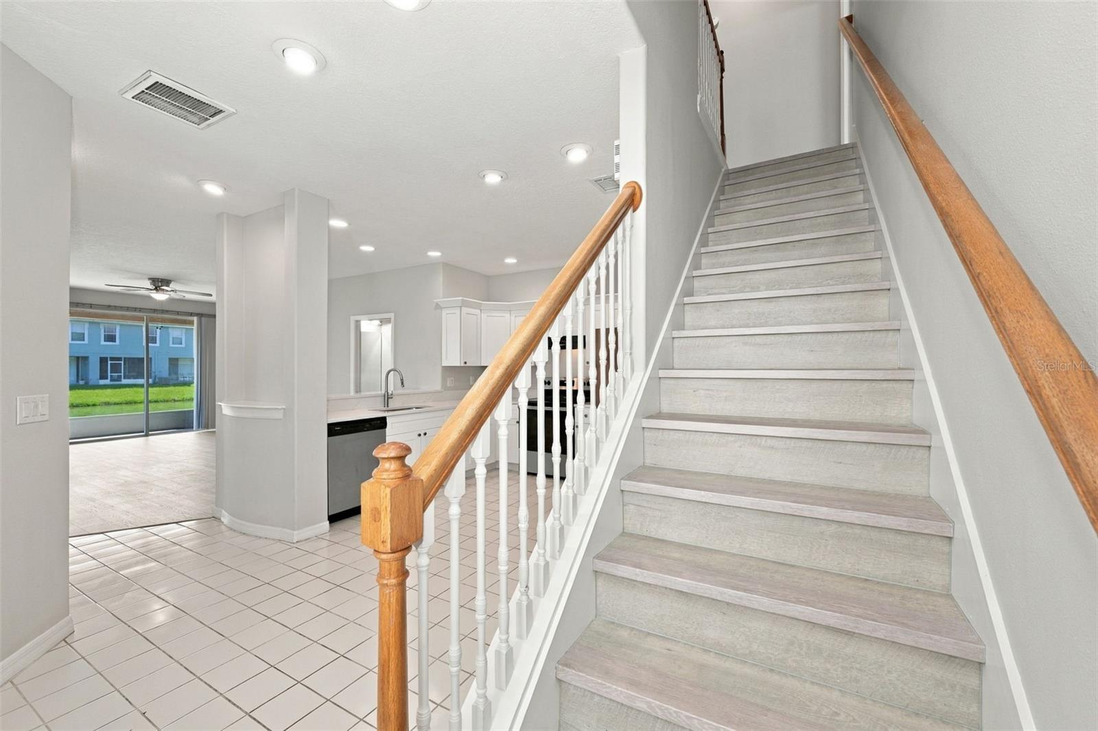 10313 WILLOW LEAF TRL — photo 16