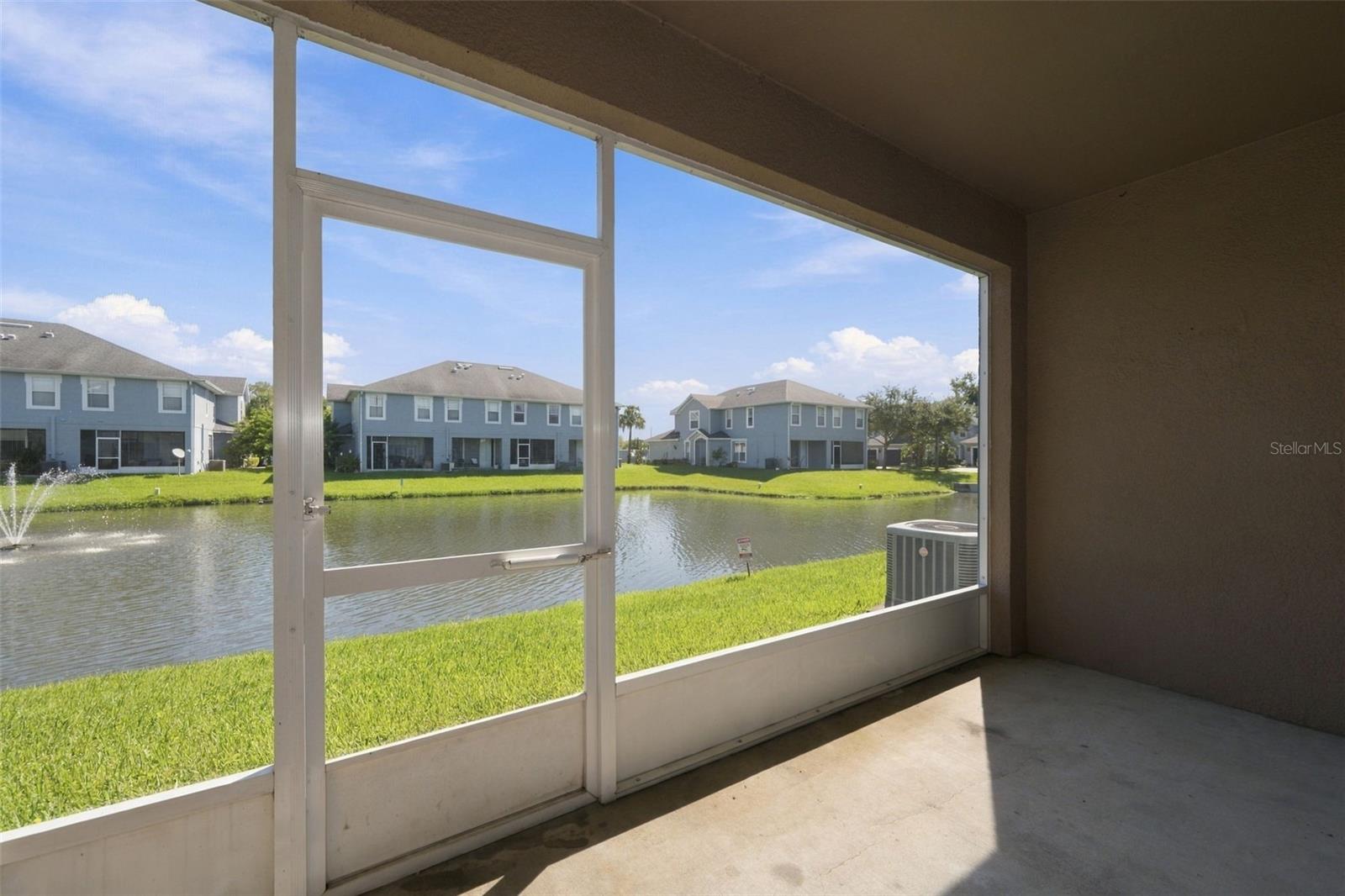 10313 WILLOW LEAF TRL — photo 31
