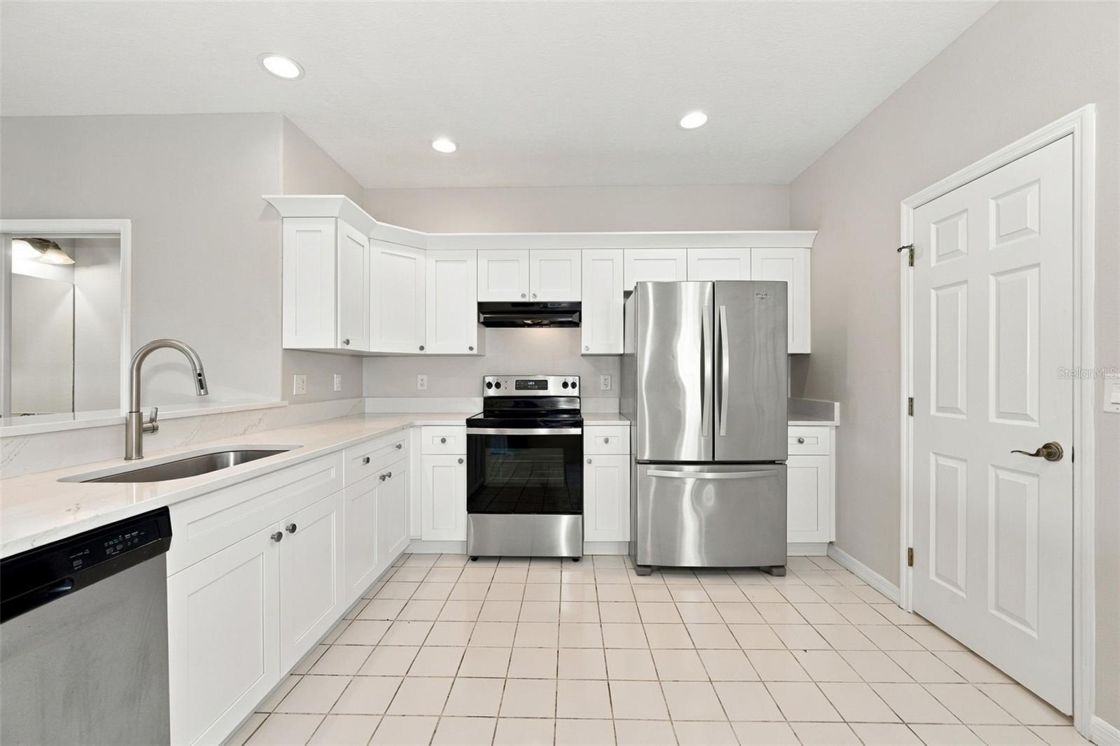 10313 WILLOW LEAF TRL — photo 5