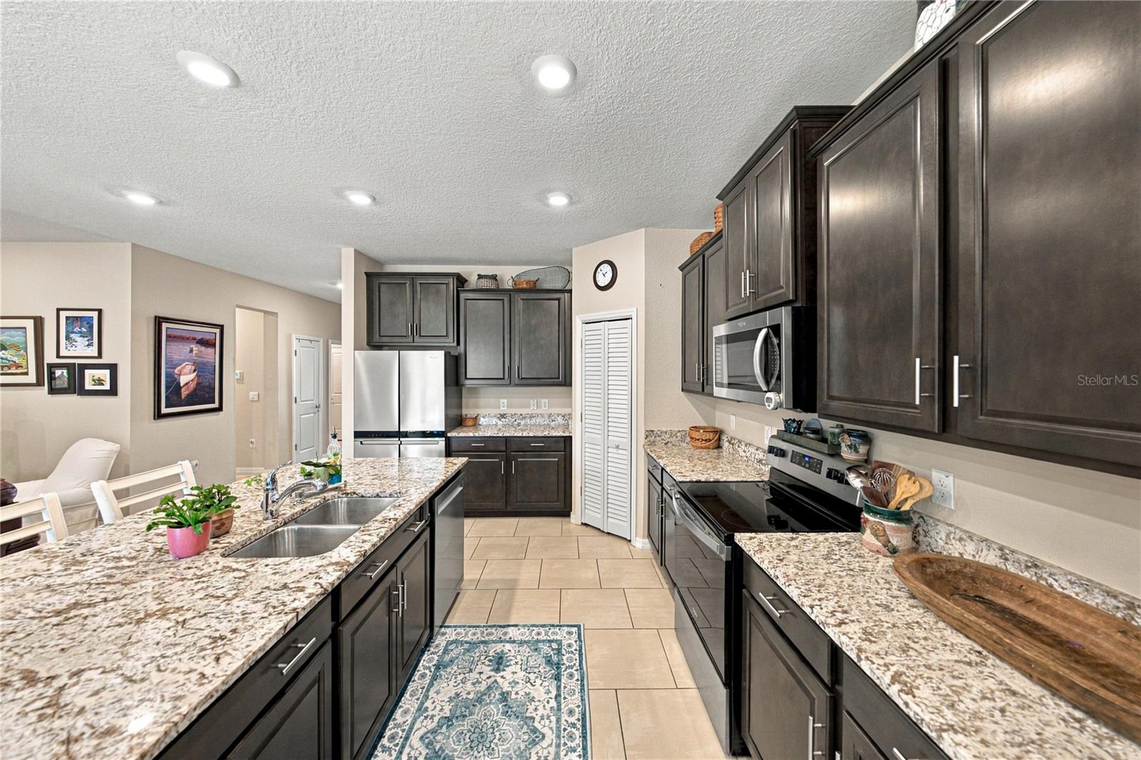 6689 COBBLE BLISS ST — photo 20