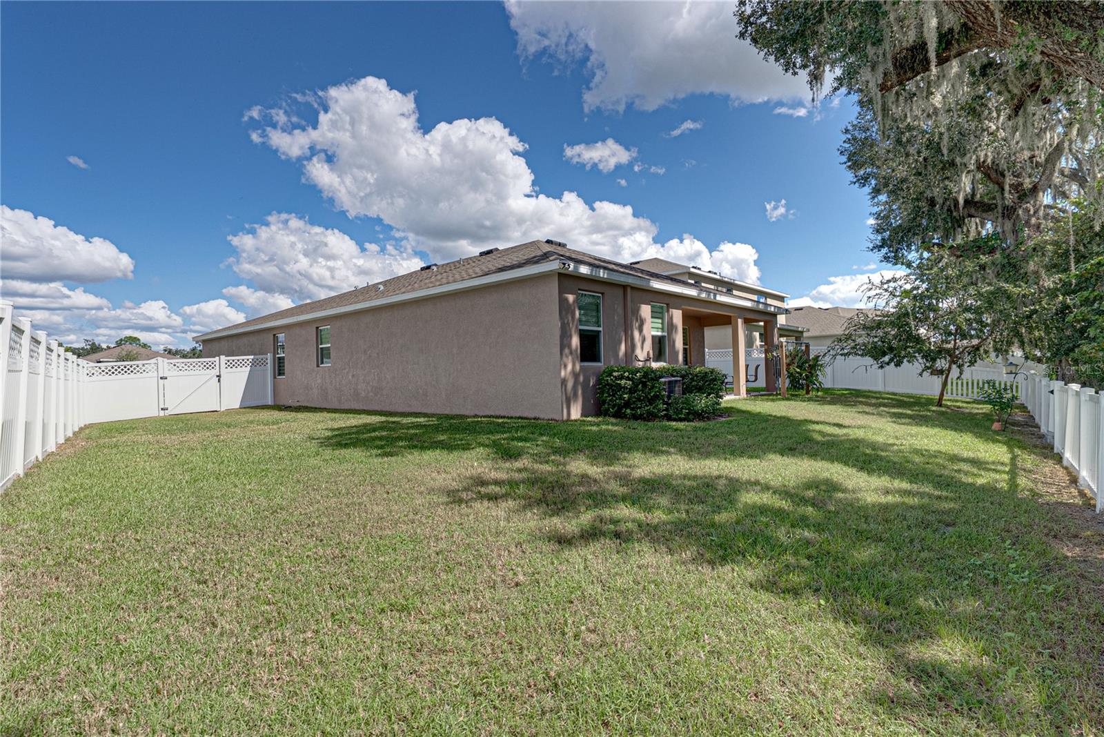6689 COBBLE BLISS ST — photo 48