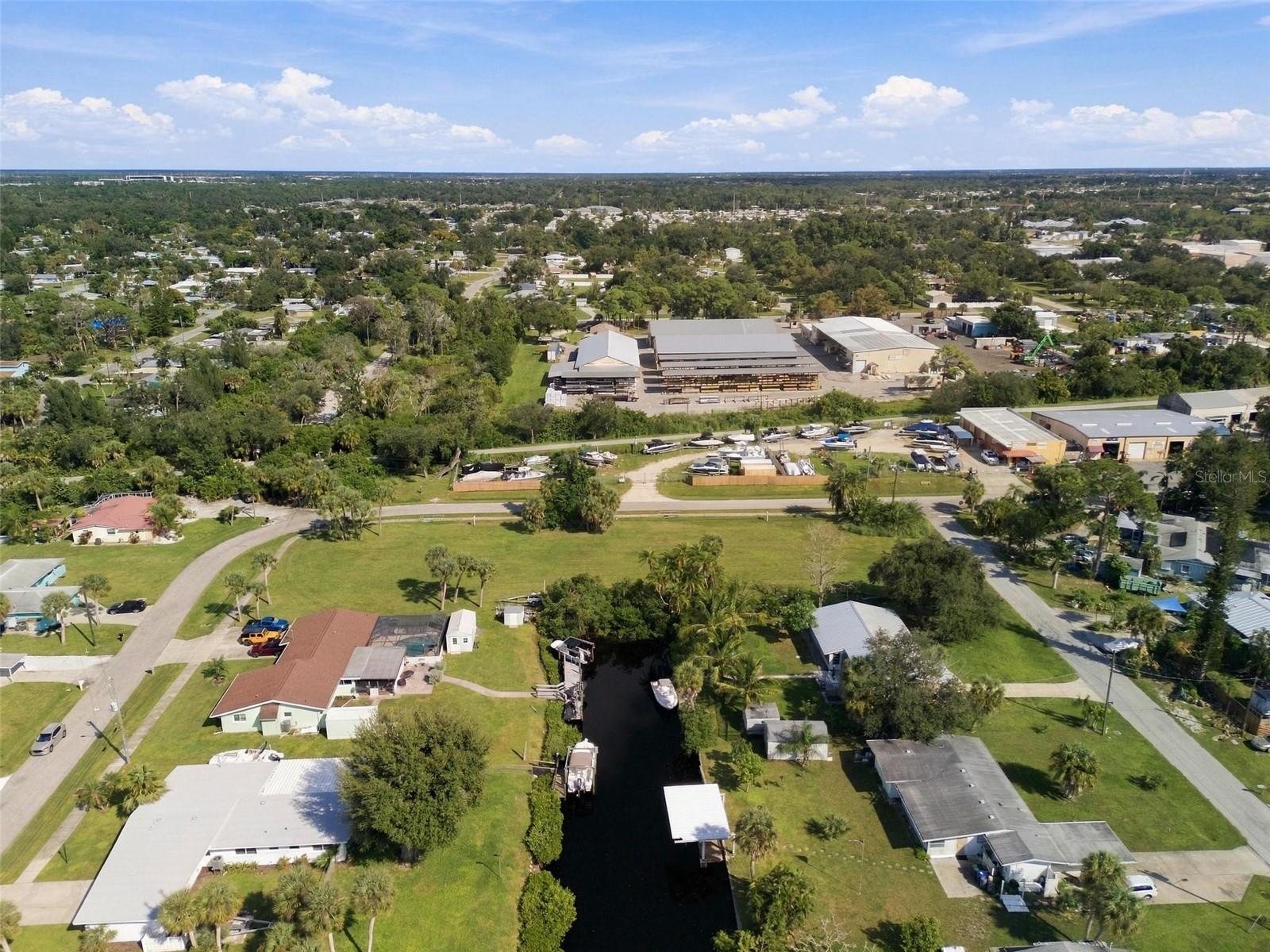 510 BUENA VISTA DR — photo 10