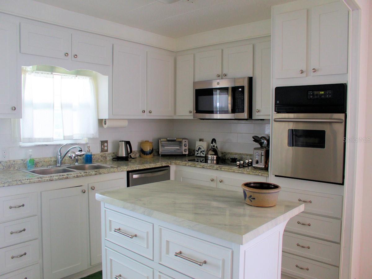 Home in LARGO — photo 6