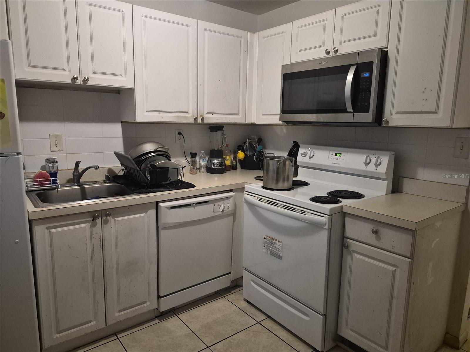 202 POINSETTIA PINE CT #202 — photo 7