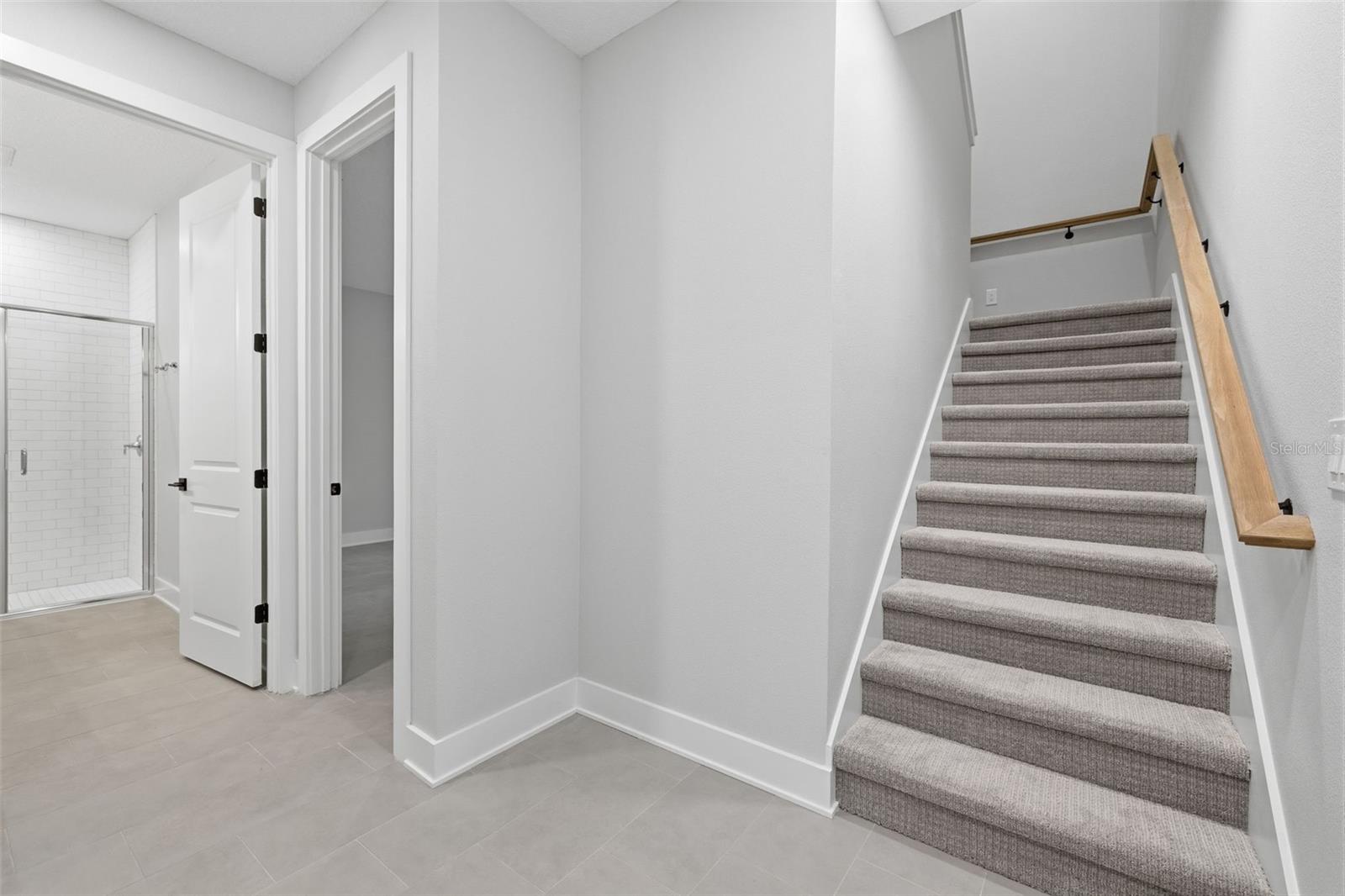 4208 W CARMEN ST #C — photo 2