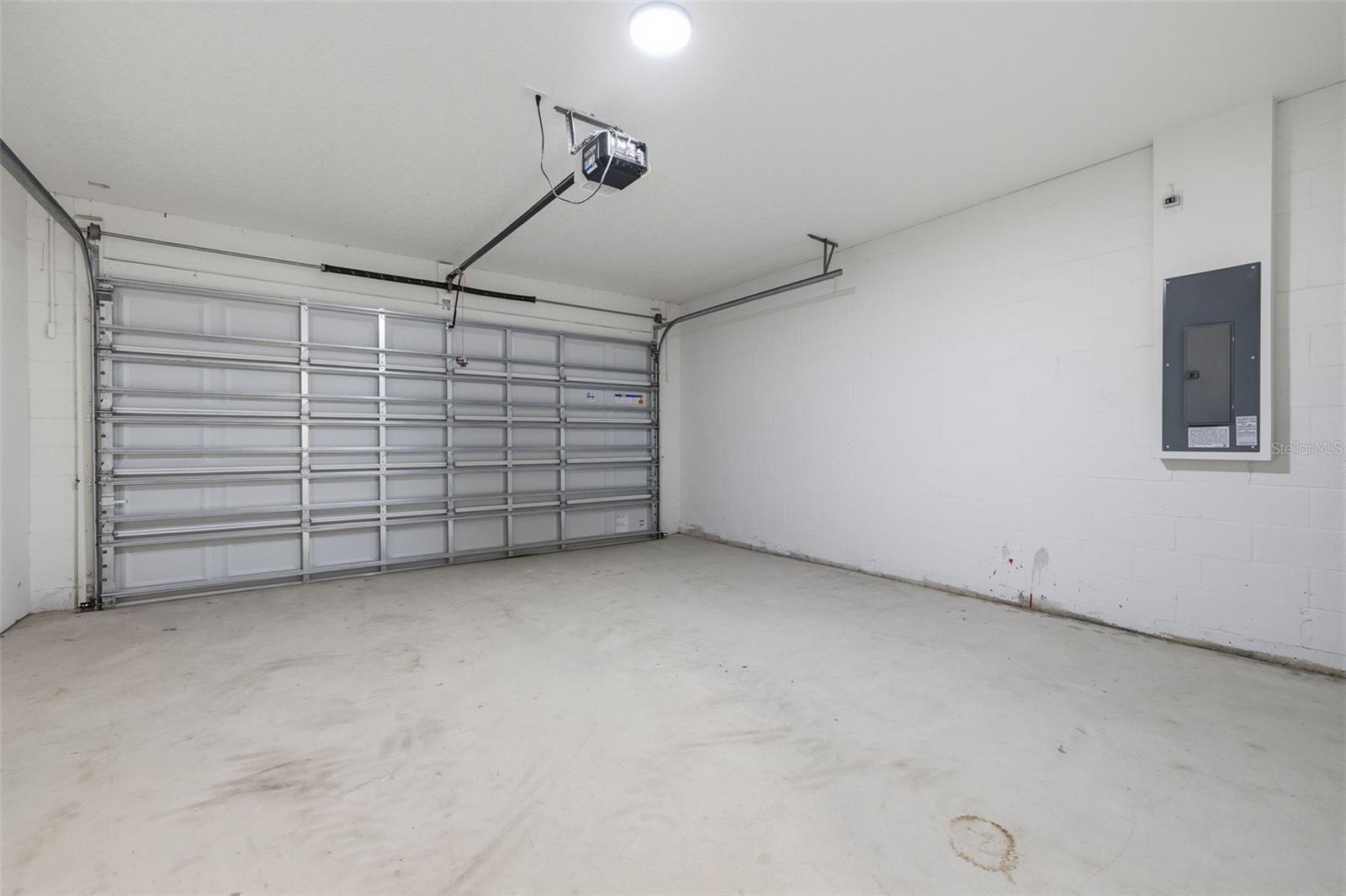 4208 W CARMEN ST #C — photo 30