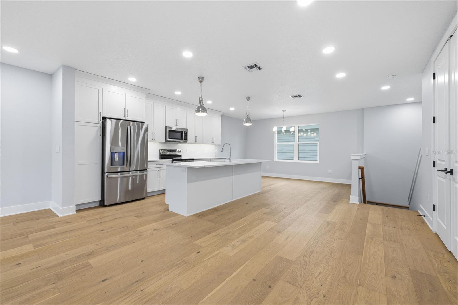 4208 W CARMEN ST #C — photo 18