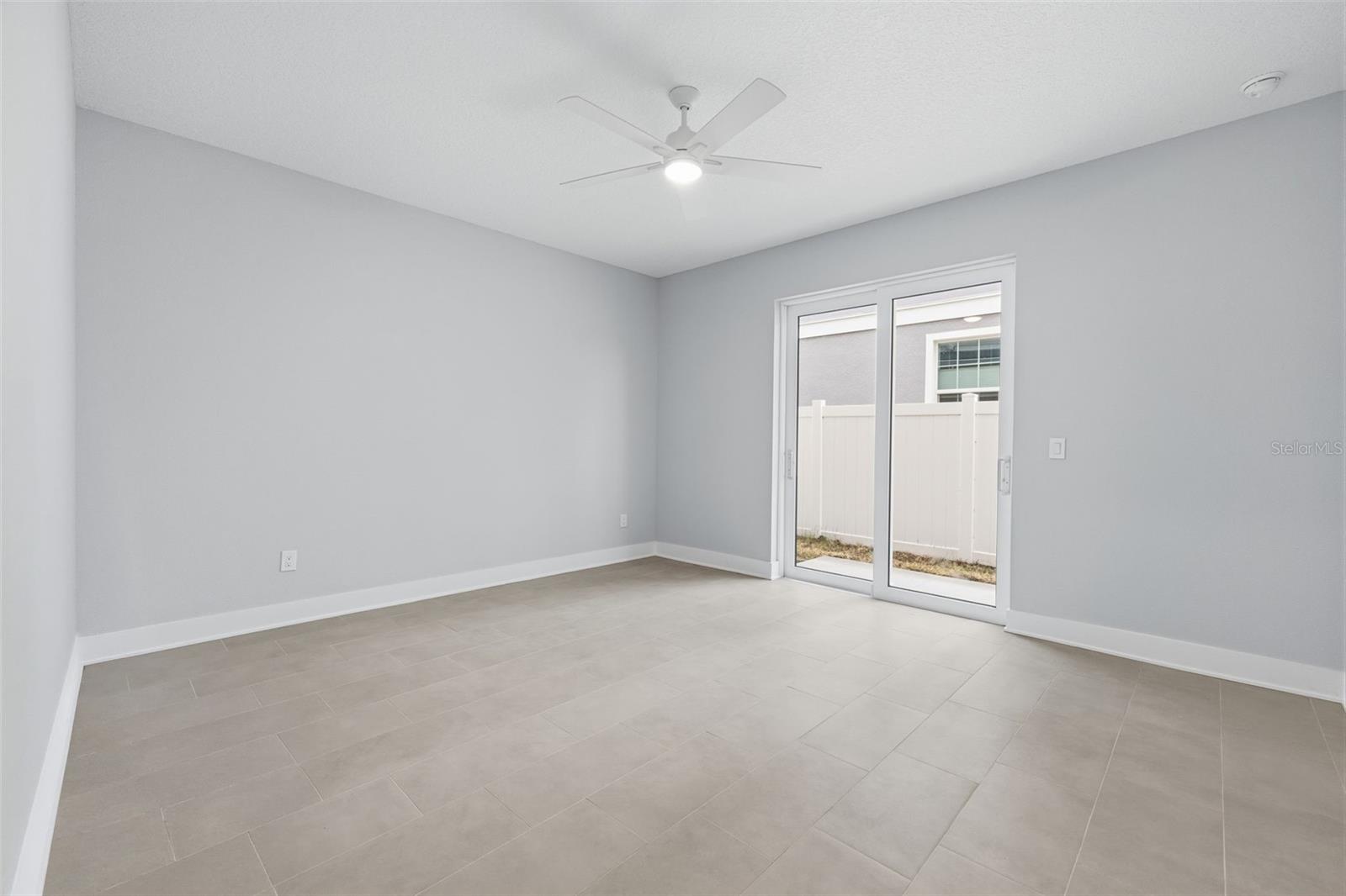 4208 W CARMEN ST #C — photo 4
