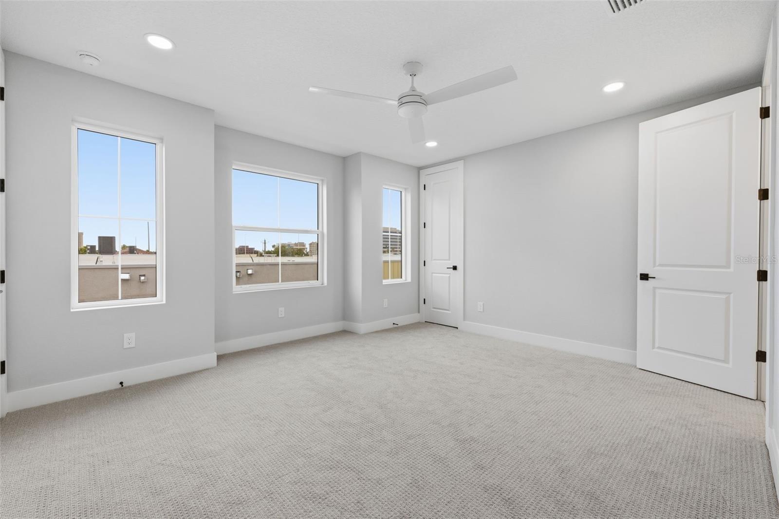 4208 W CARMEN ST #C — photo 20