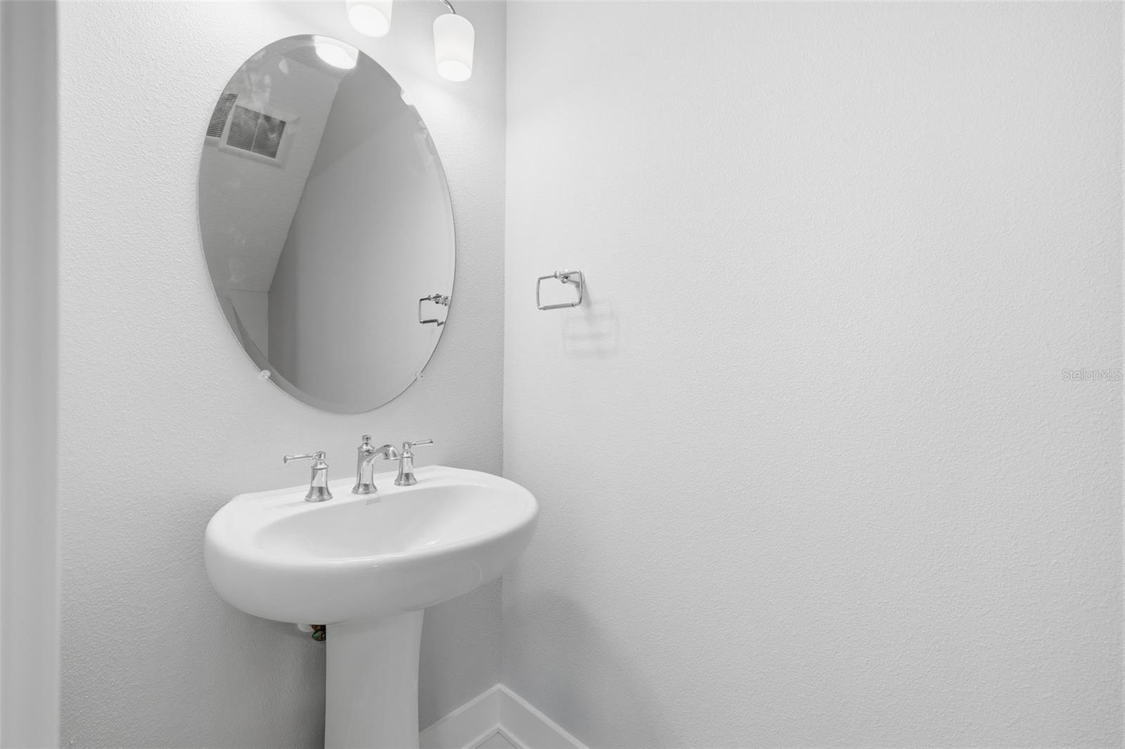 4208 W CARMEN ST #C — photo 19