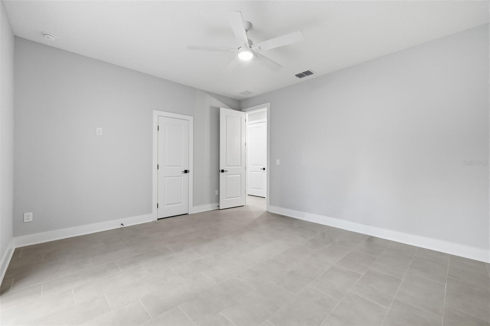 4208 W CARMEN ST #C — photo 5