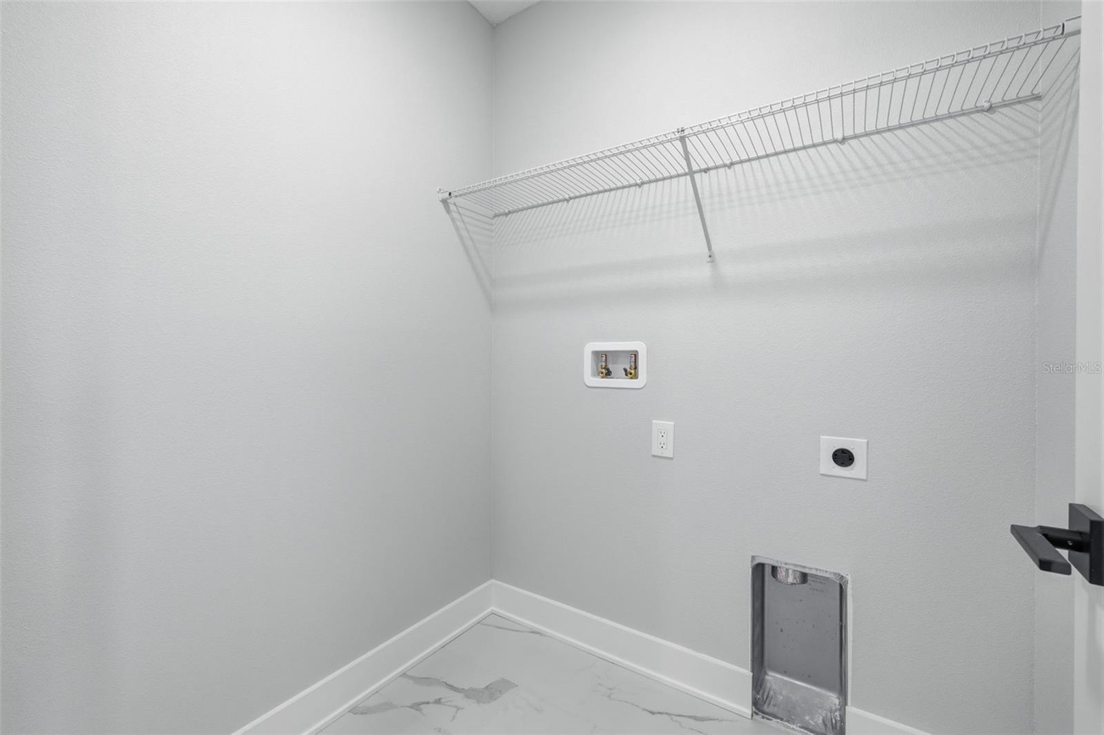 4208 W CARMEN ST #C — photo 28