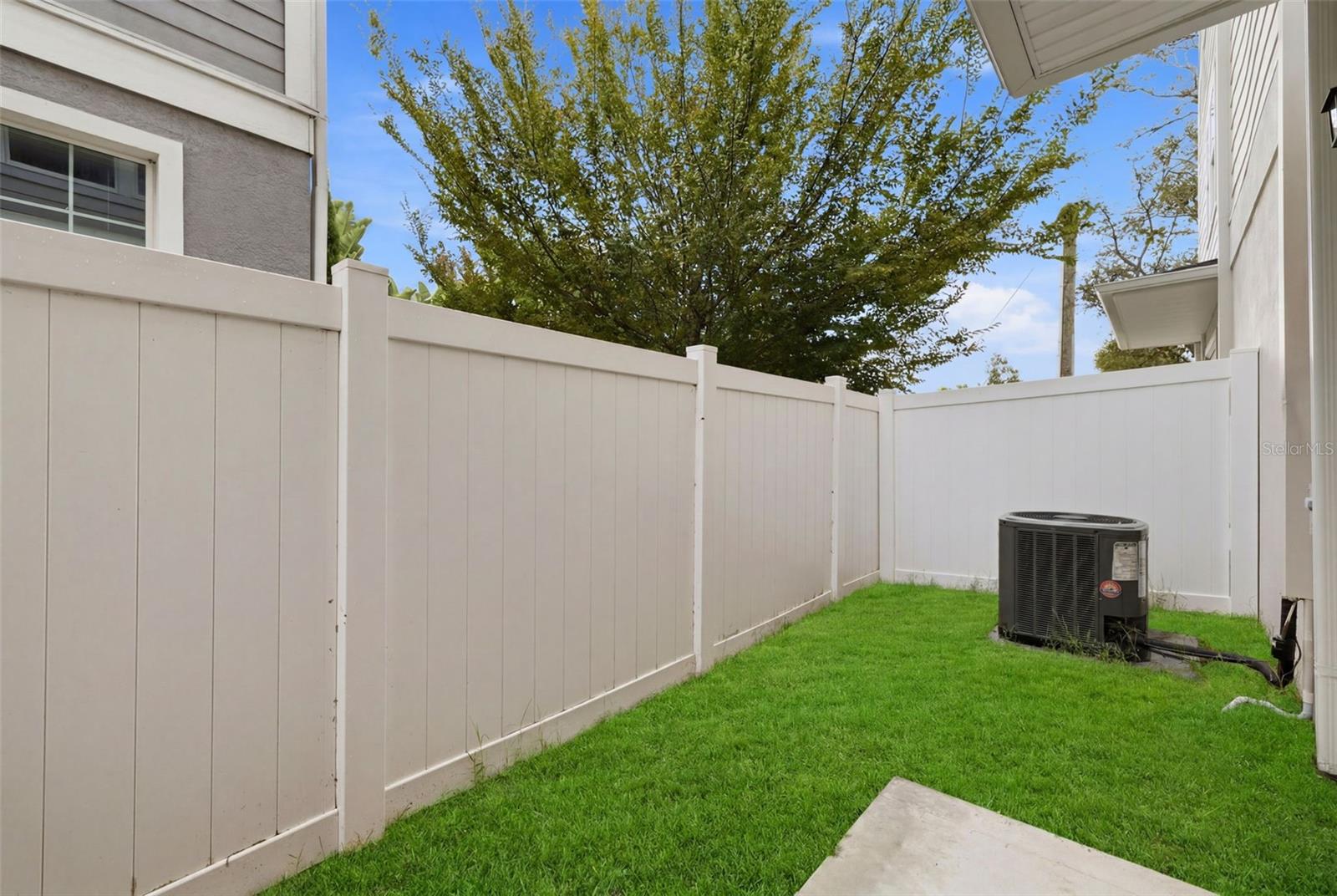 4208 W CARMEN ST #C — photo 31