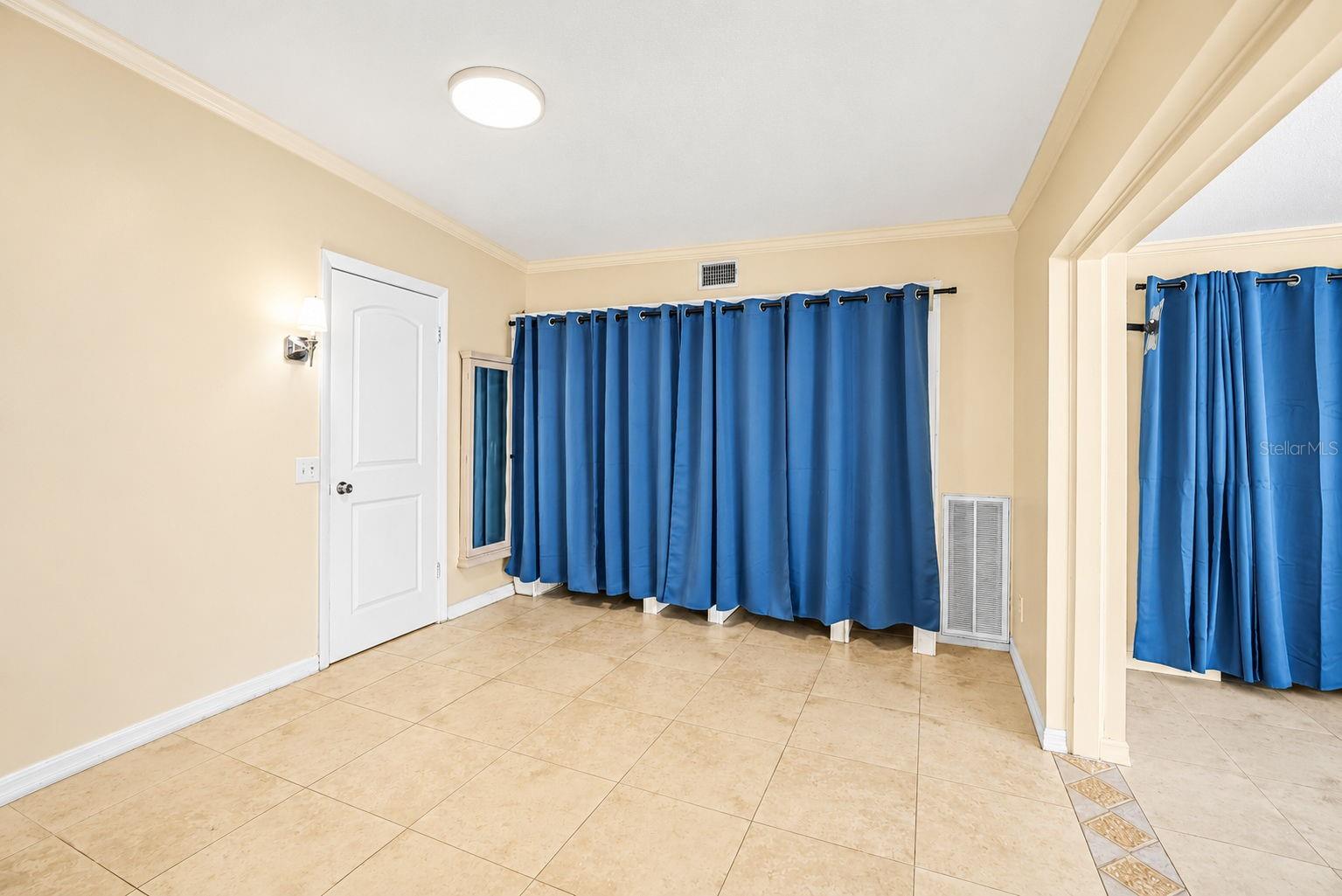 2000 WORLD PARKWAY BLVD #2 — photo 16