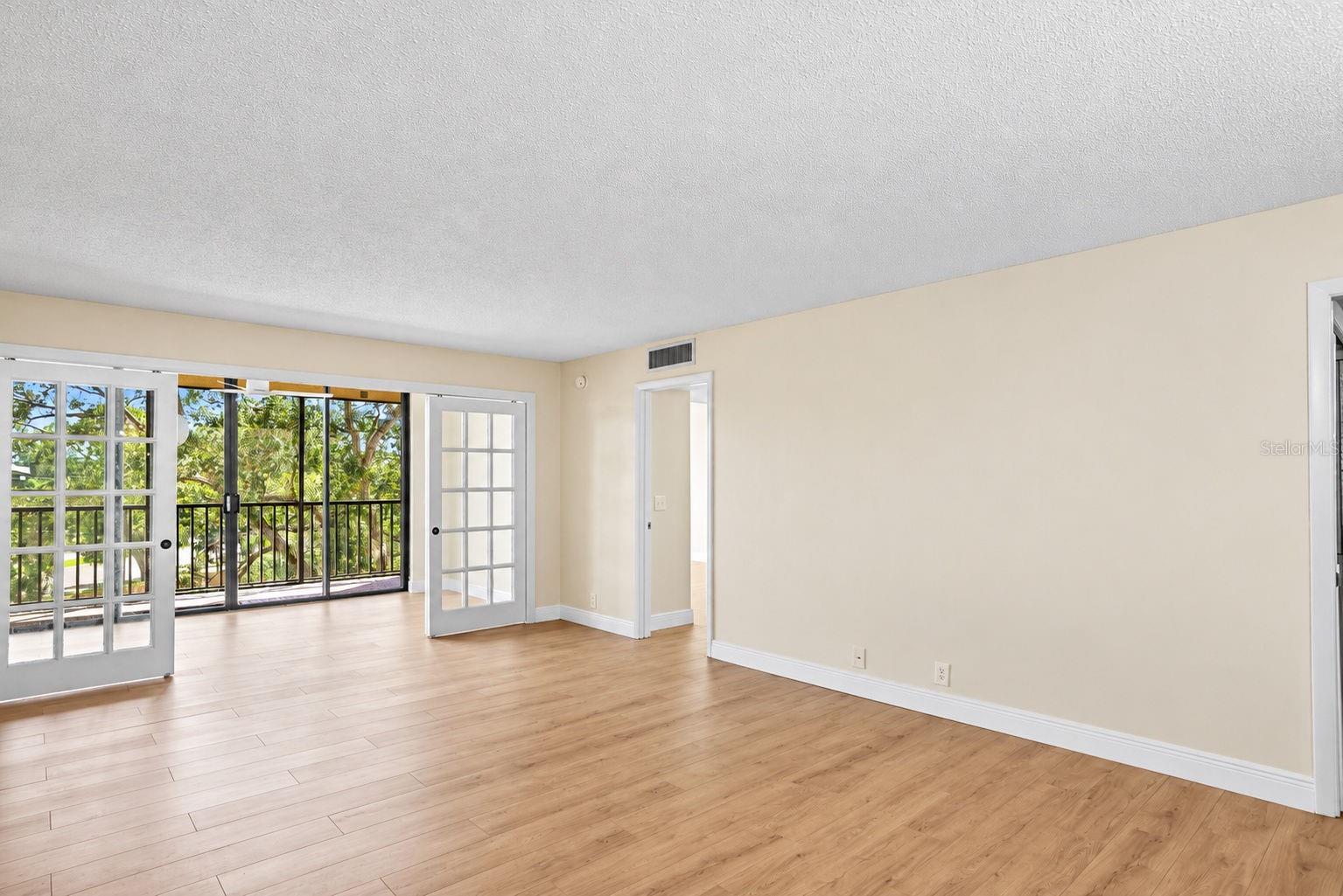 3062 EASTLAND BLVD #313 — photo 14
