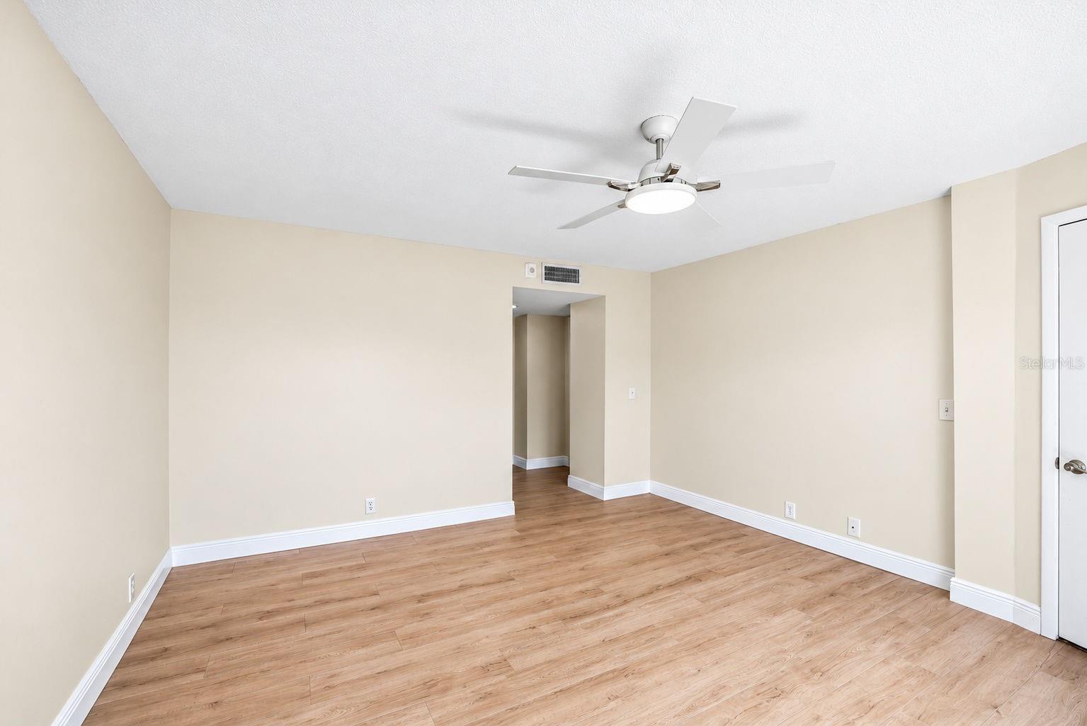3062 EASTLAND BLVD #313 — photo 27
