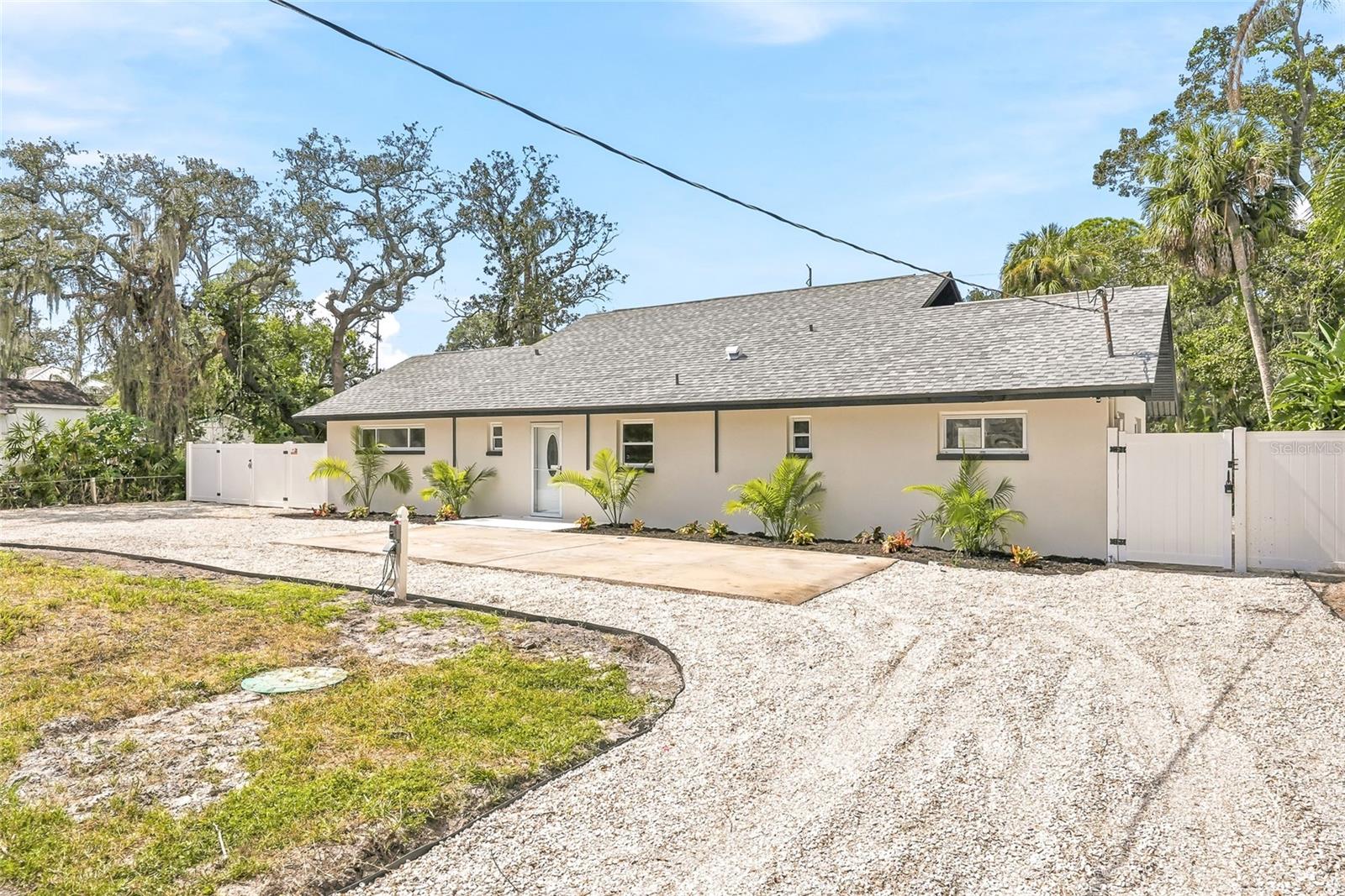 8605 JACKSON SPRINGS RD — photo 40