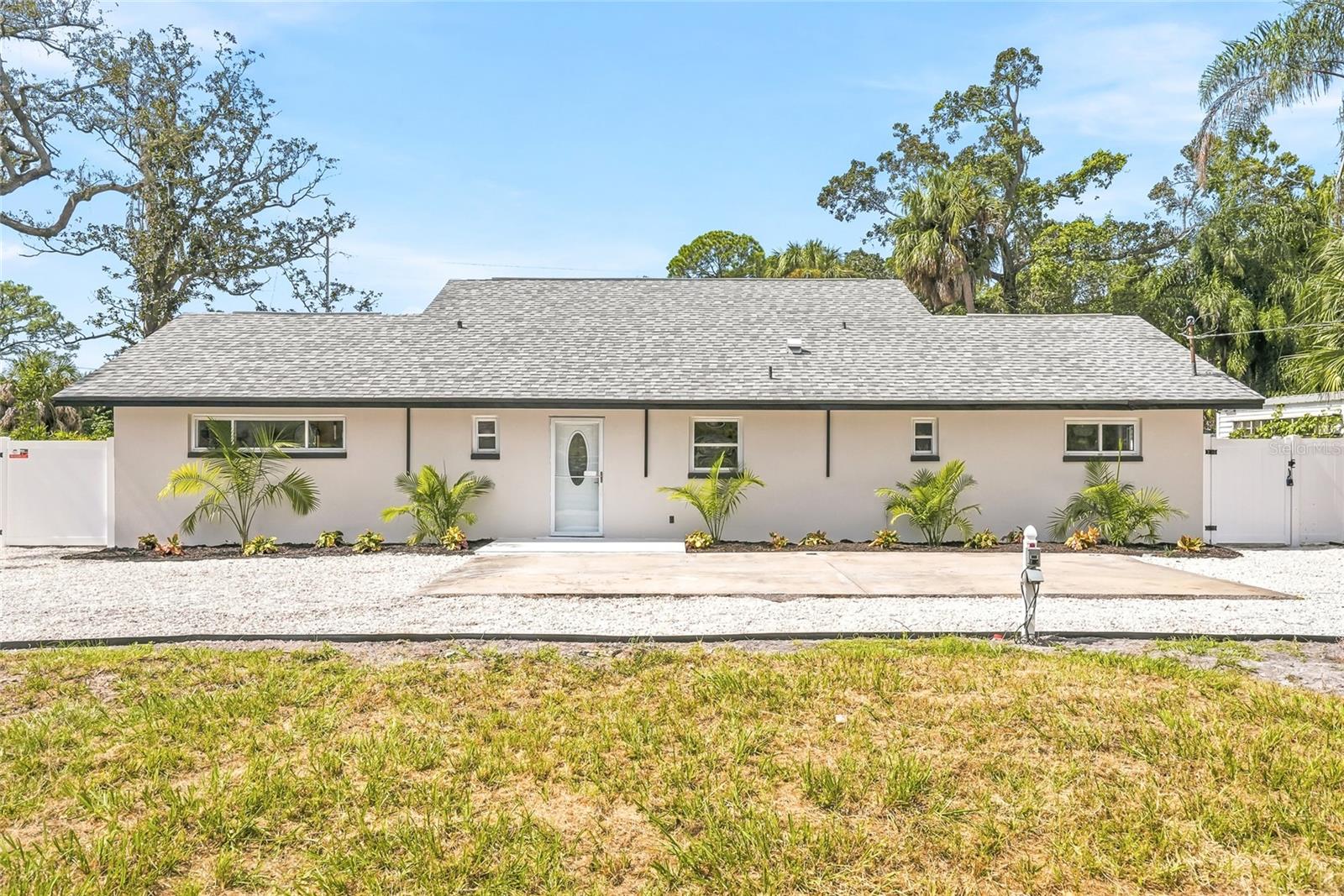 8605 JACKSON SPRINGS RD — photo 58