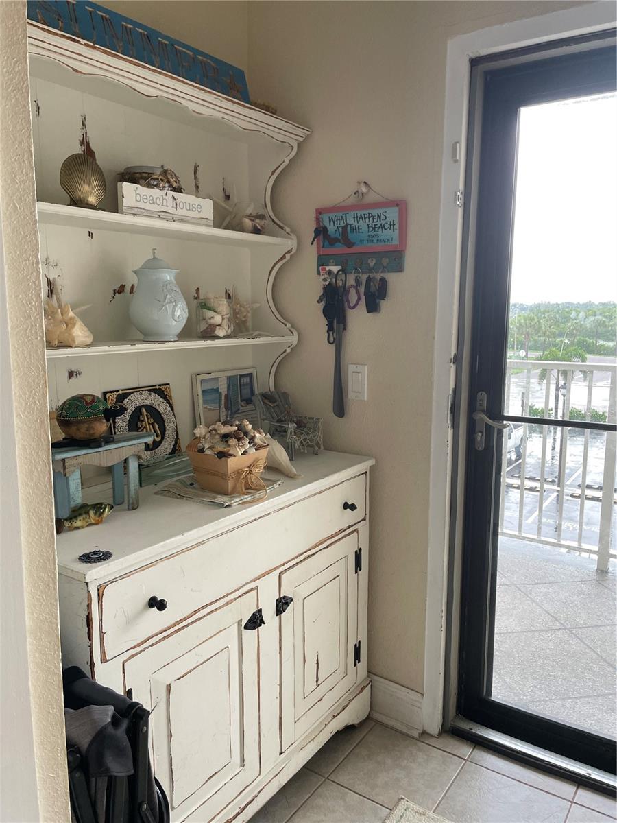 18650 GULF BLVD #304 — photo 6