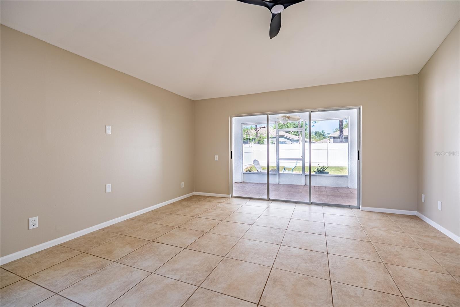 2022 SAMANTHA LN — photo 19