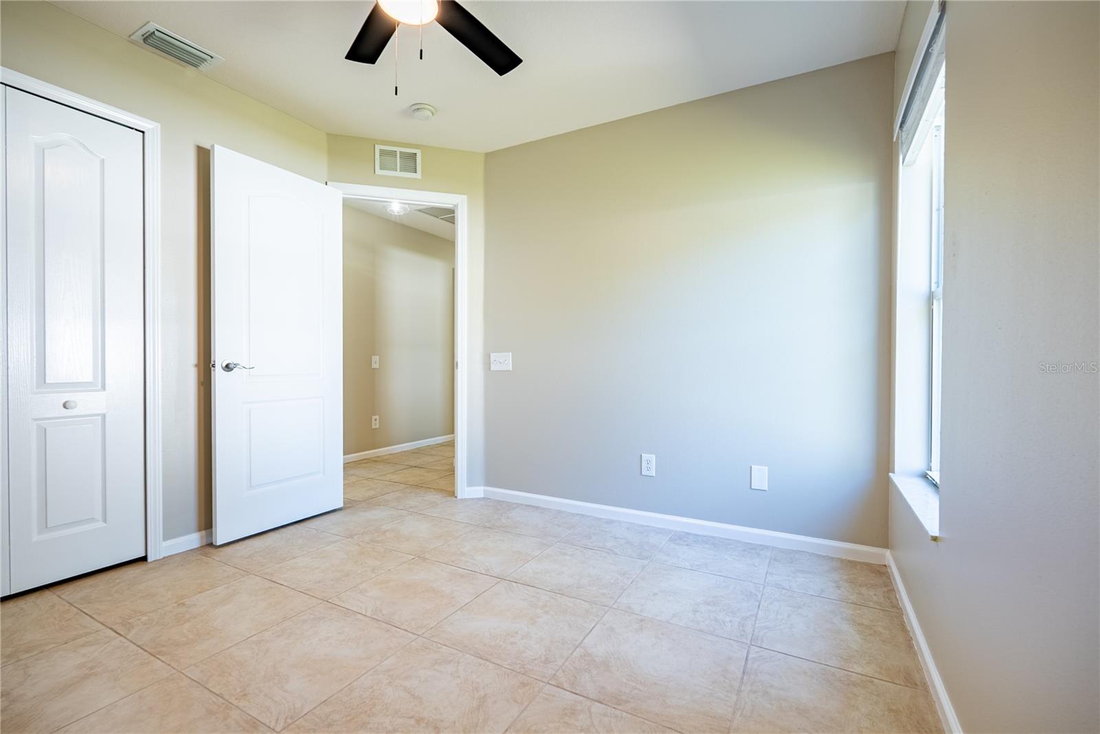 2022 SAMANTHA LN — photo 28