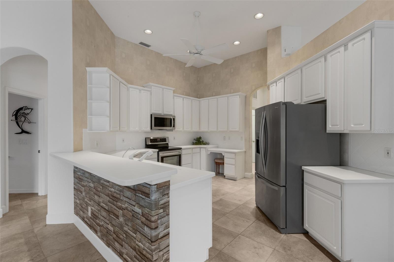 8339 BARTON FARMS BLVD — photo 30