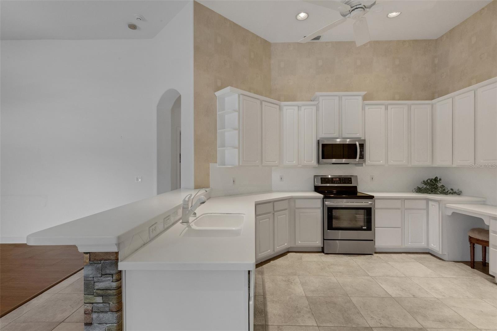 8339 BARTON FARMS BLVD — photo 31