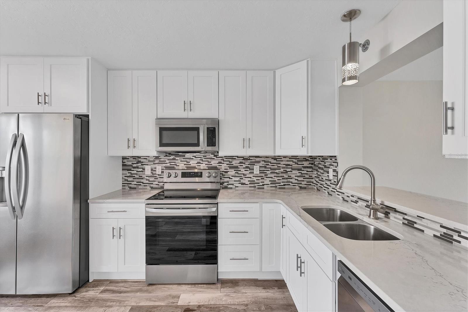 4530 PINEBROOK CIR #208 — photo 15