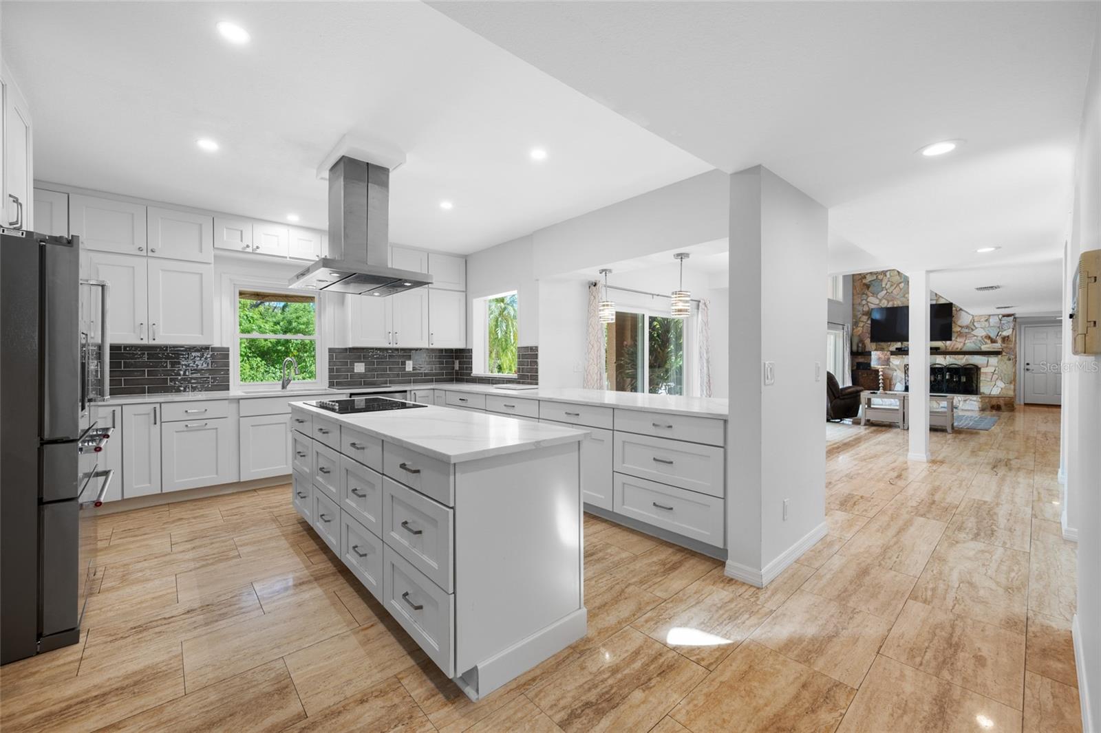 7239 HUNT CLUB LN — photo 53