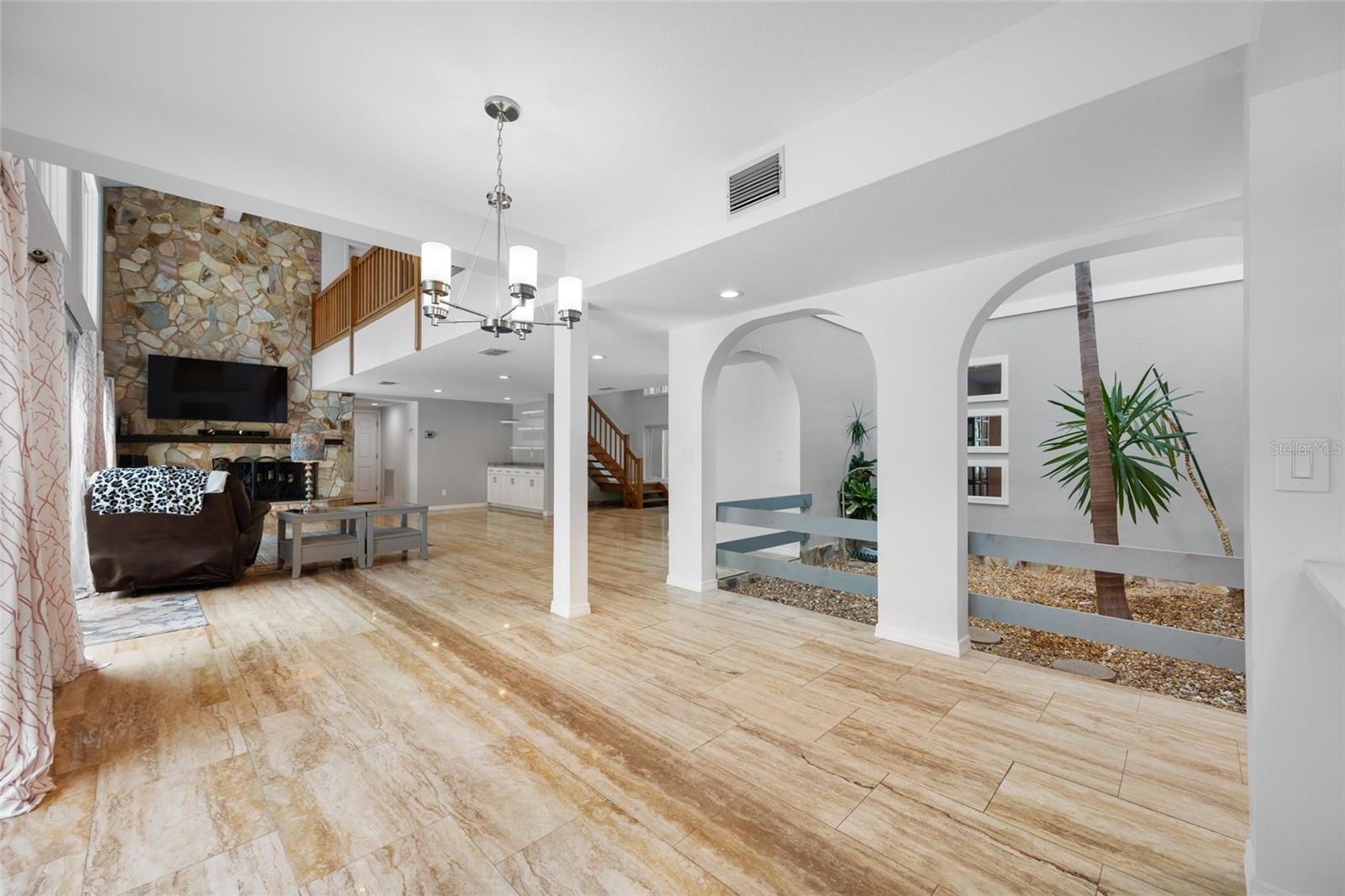 7239 HUNT CLUB LN — photo 61