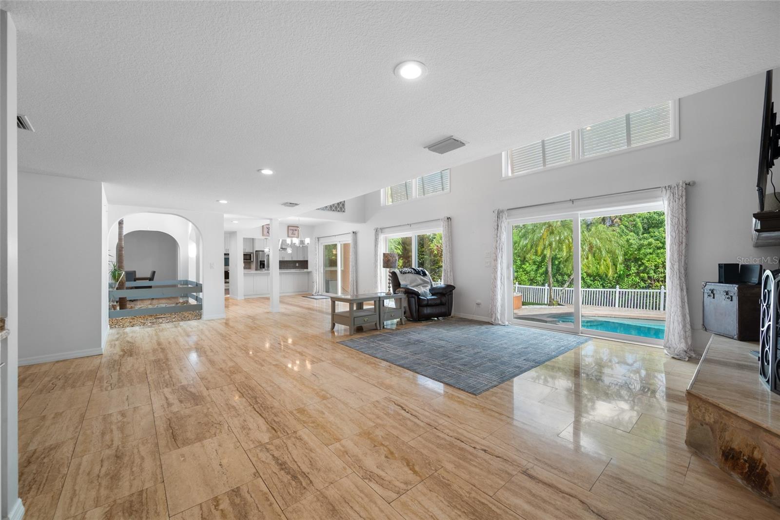 7239 HUNT CLUB LN — photo 64