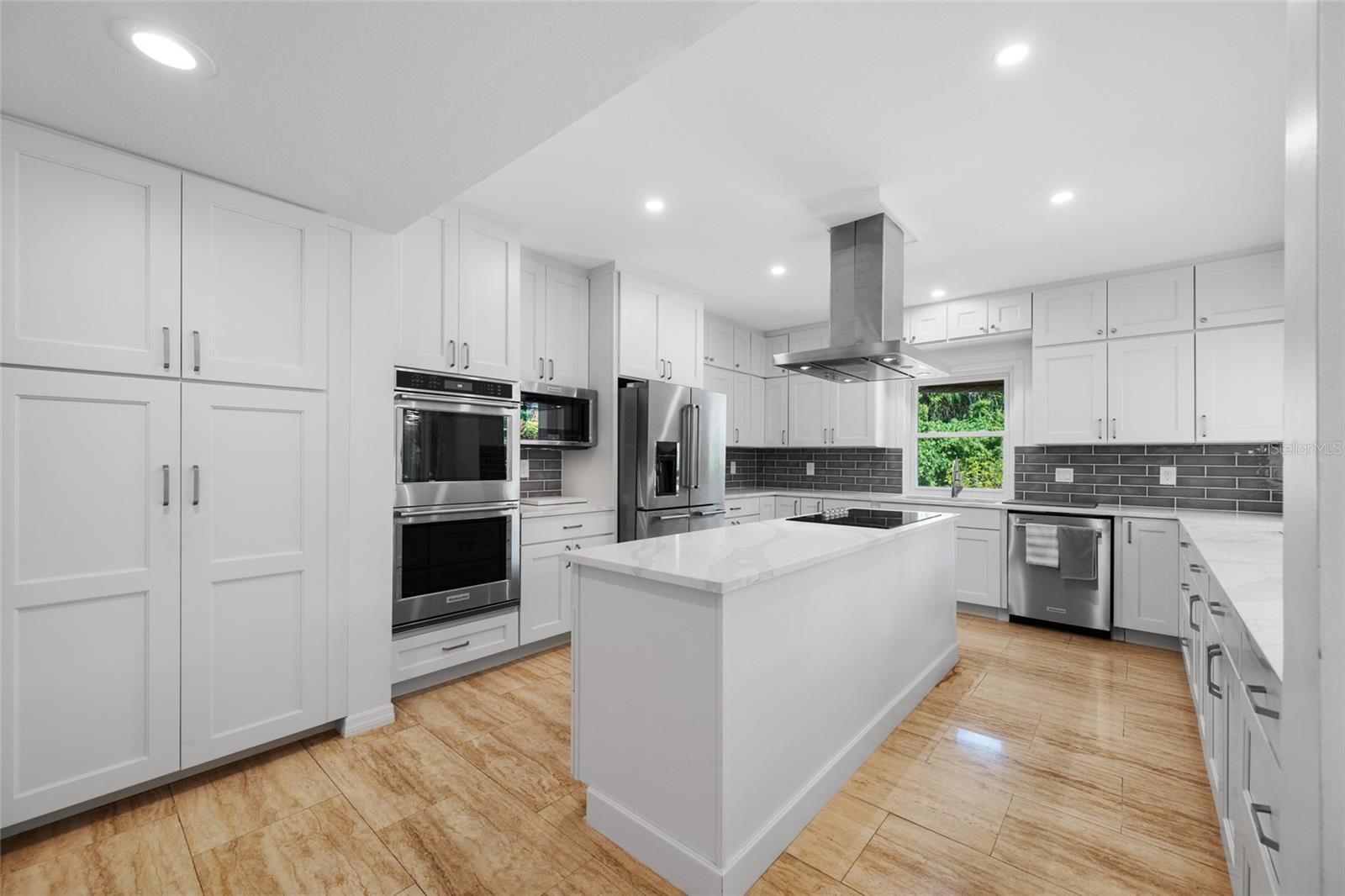 7239 HUNT CLUB LN — photo 54