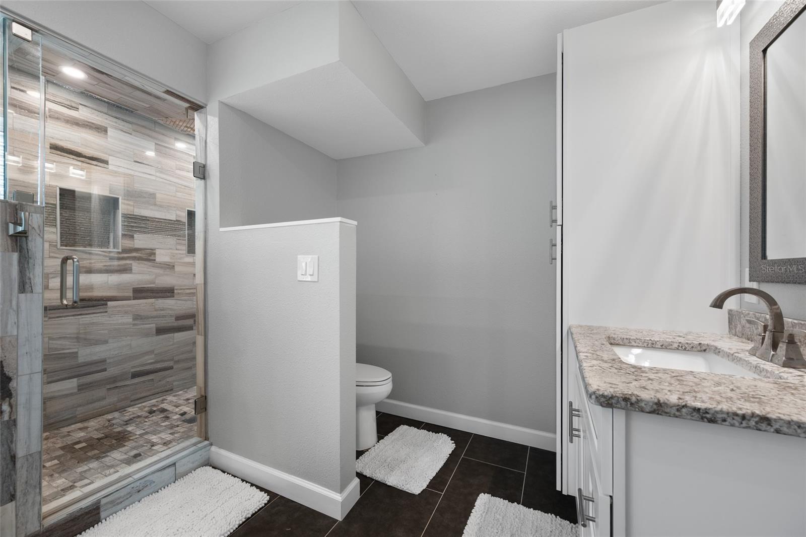 7239 HUNT CLUB LN — photo 98