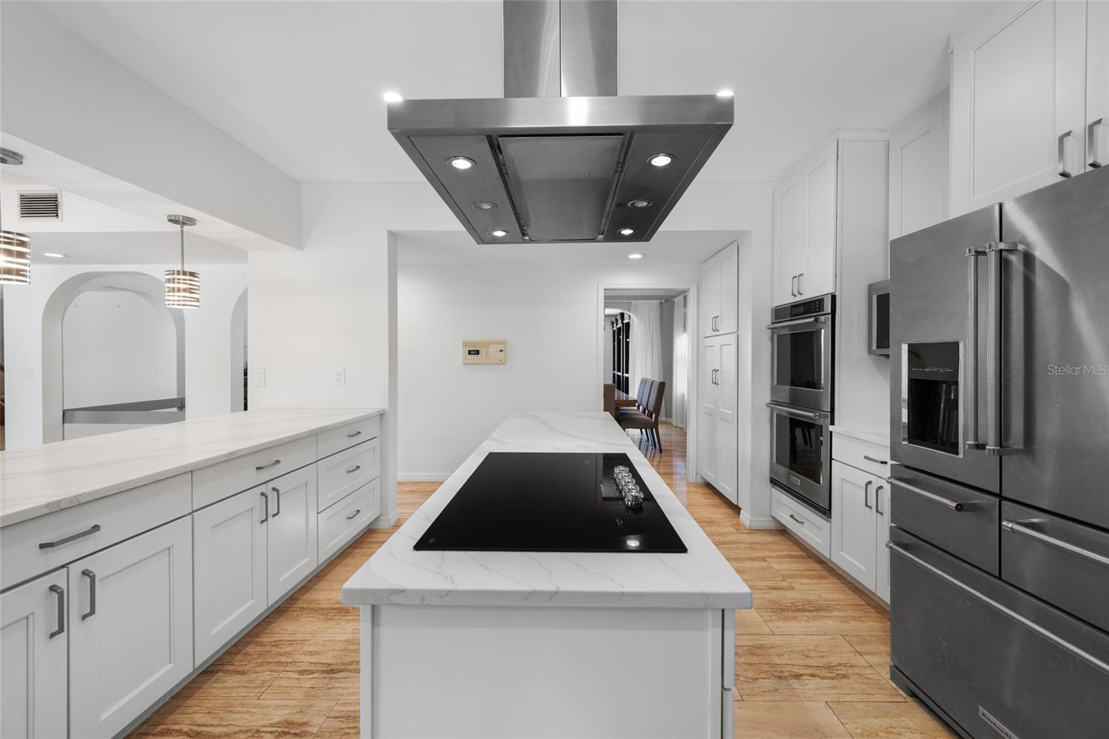 7239 HUNT CLUB LN — photo 56