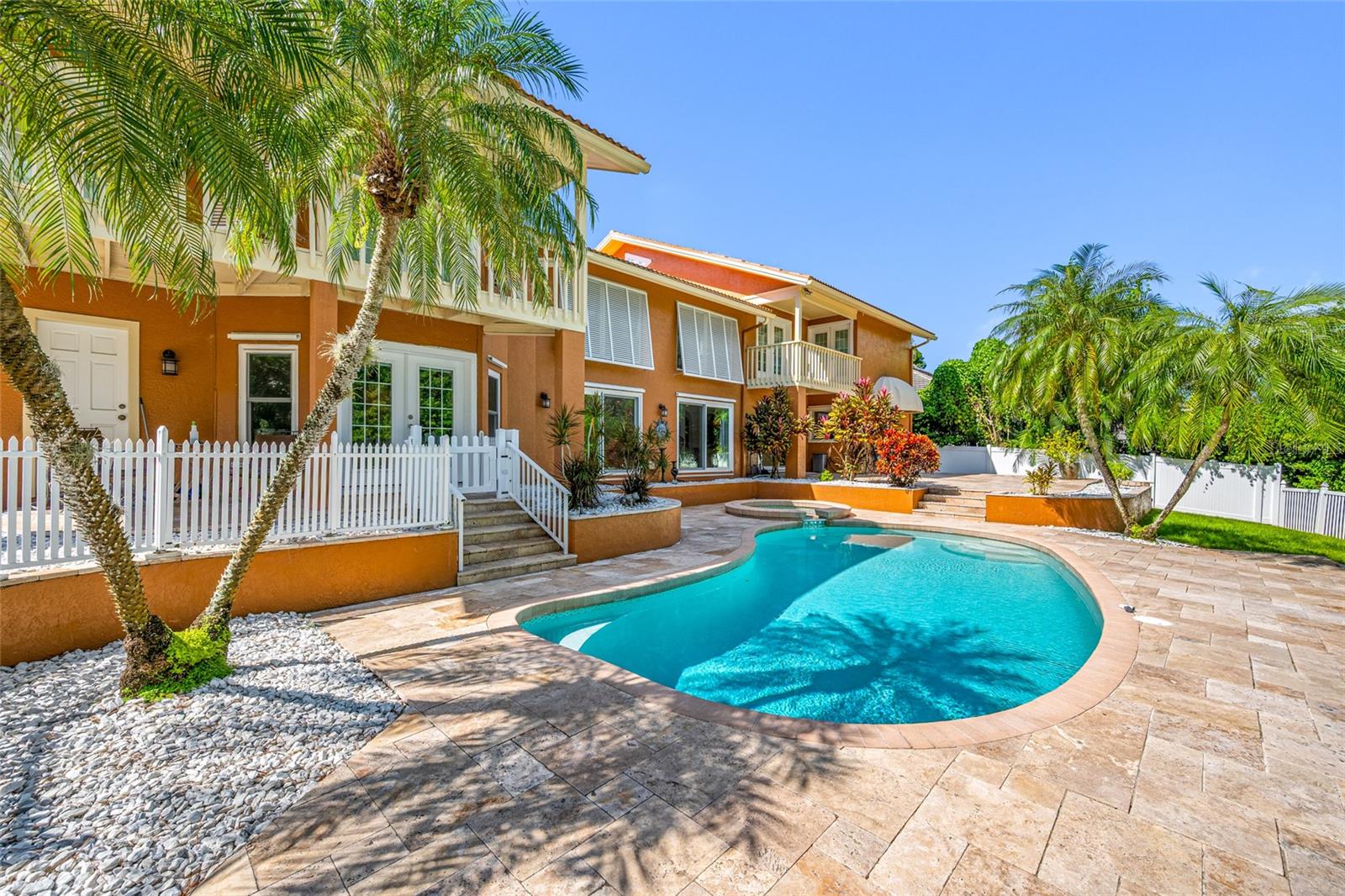 7239 HUNT CLUB LN — photo 35