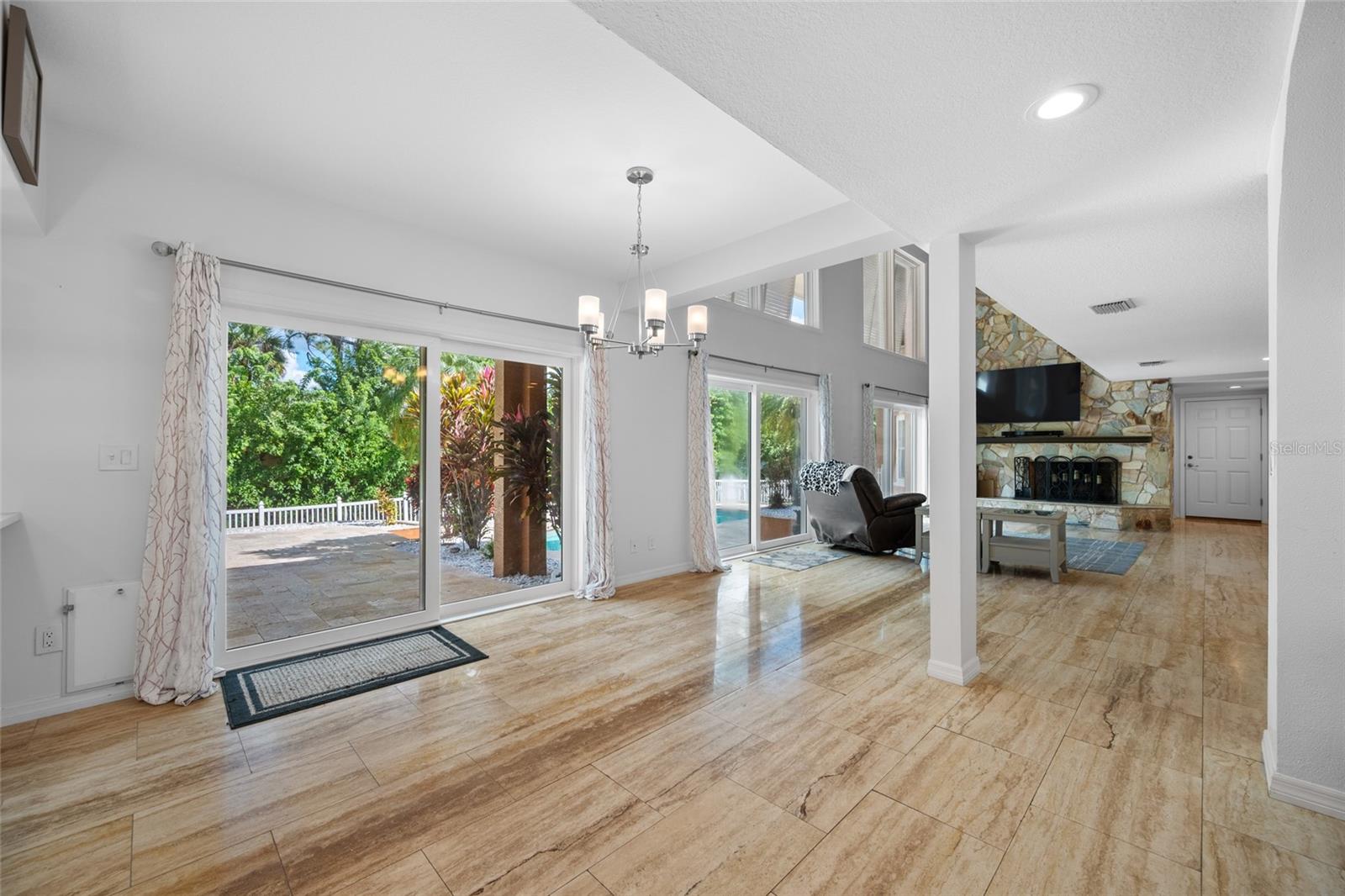 7239 HUNT CLUB LN — photo 58
