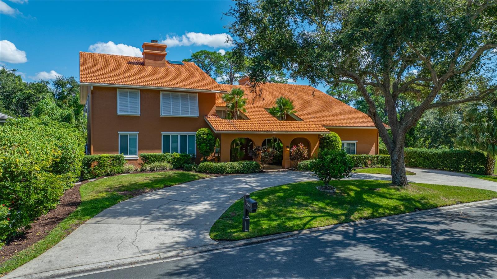 7239 HUNT CLUB LN — photo 19
