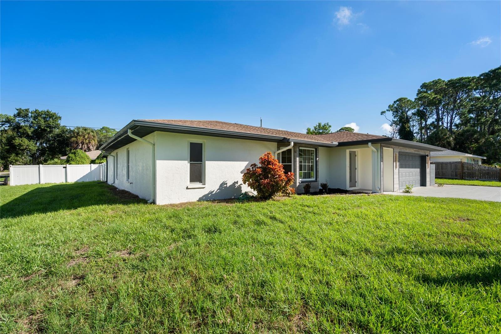 616 BROWN RD — photo 4