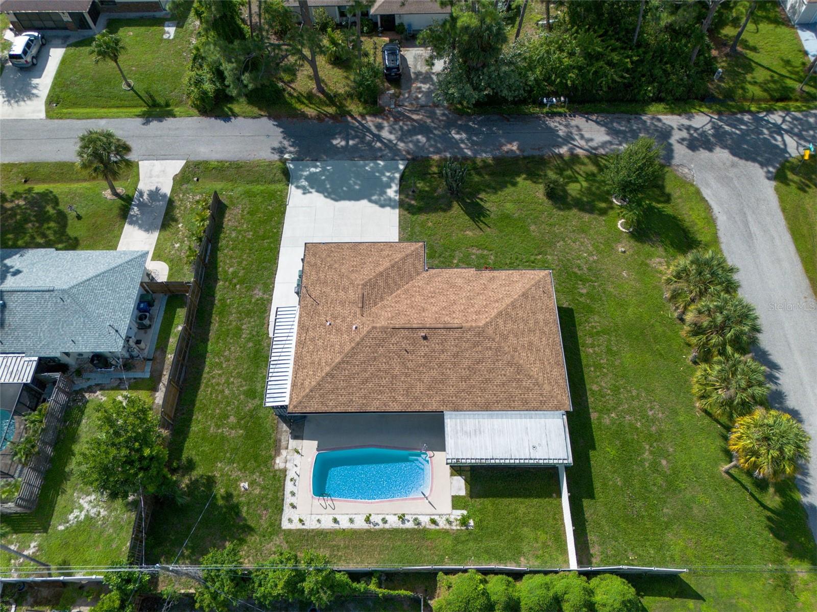 616 BROWN RD — photo 8