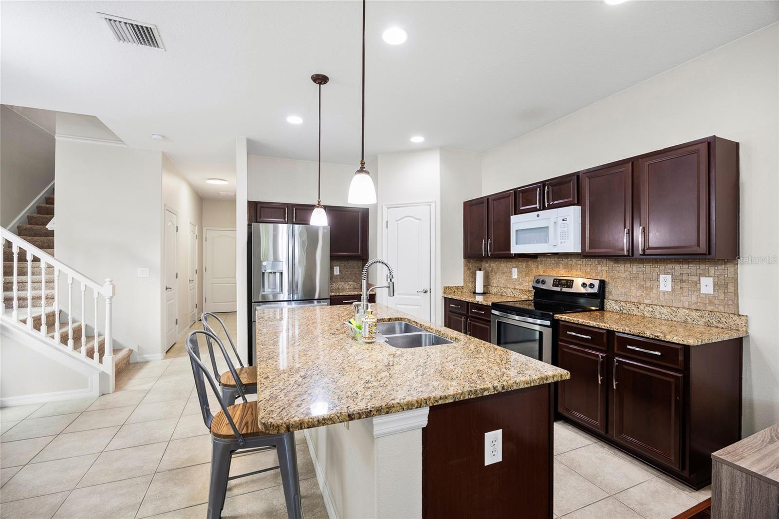 9026 SIENNA MOSS LN — photo 6