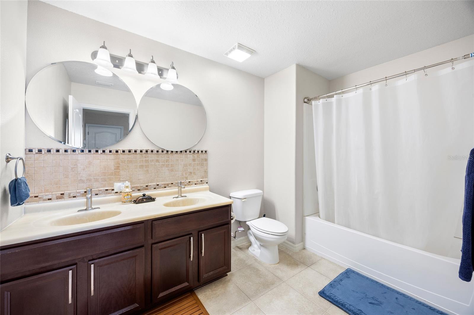 9026 SIENNA MOSS LN — photo 20