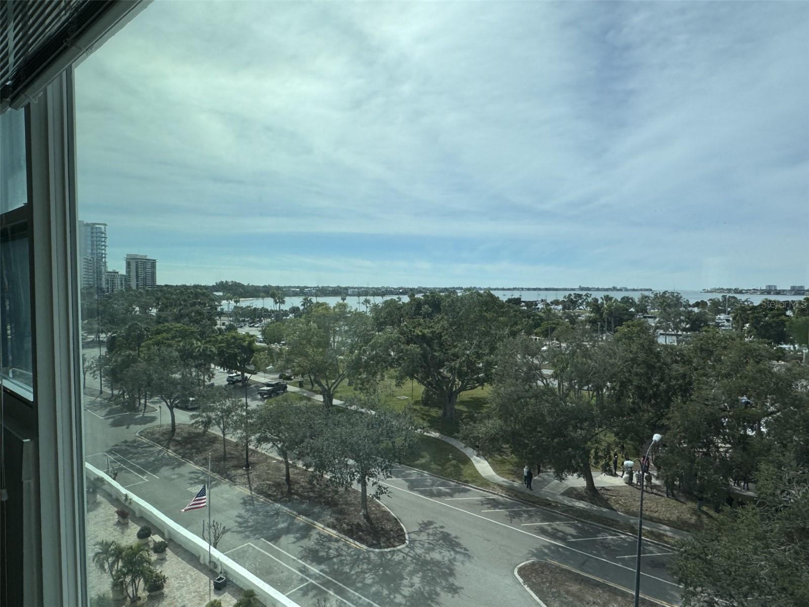 33 S GULFSTREAM AVE #702 — photo 3