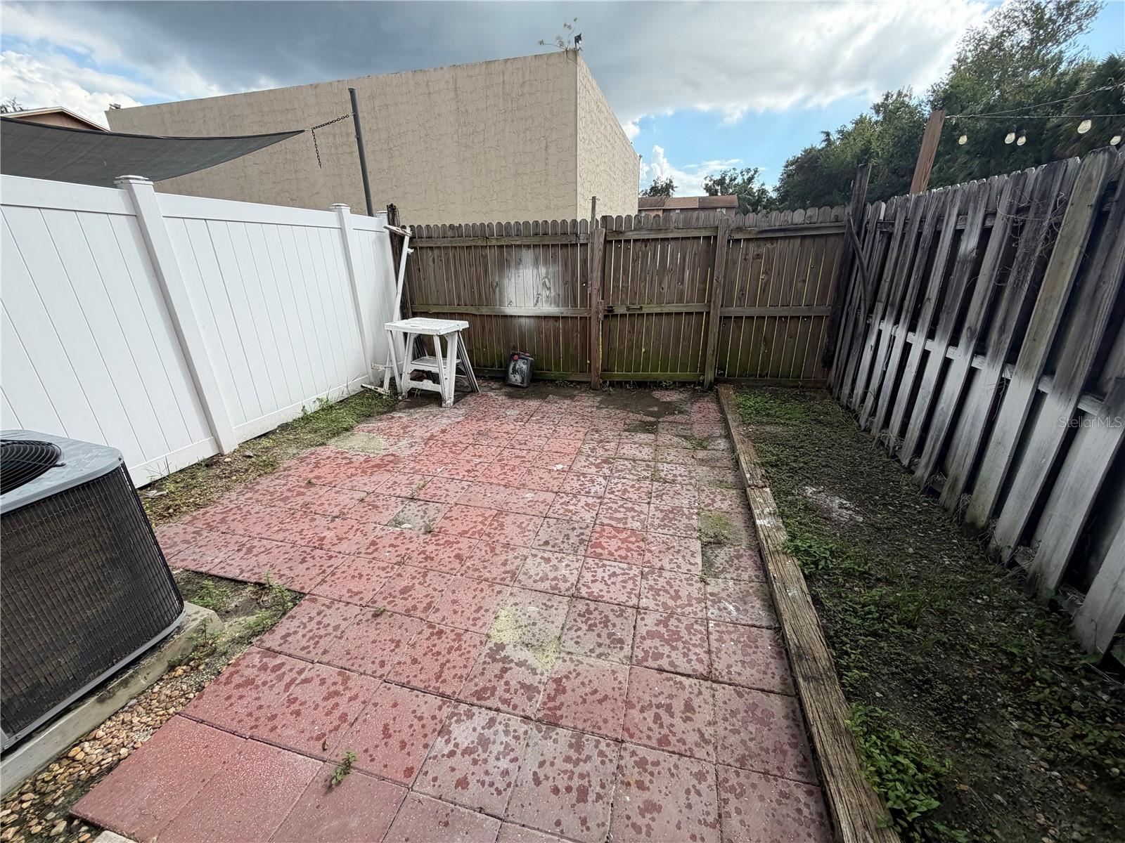 4022 OAK LIMB CT — photo 12