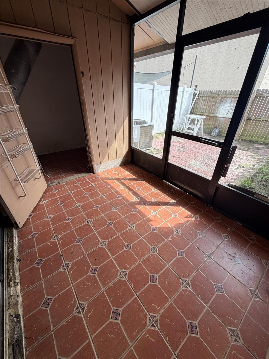 4022 OAK LIMB CT — photo 10