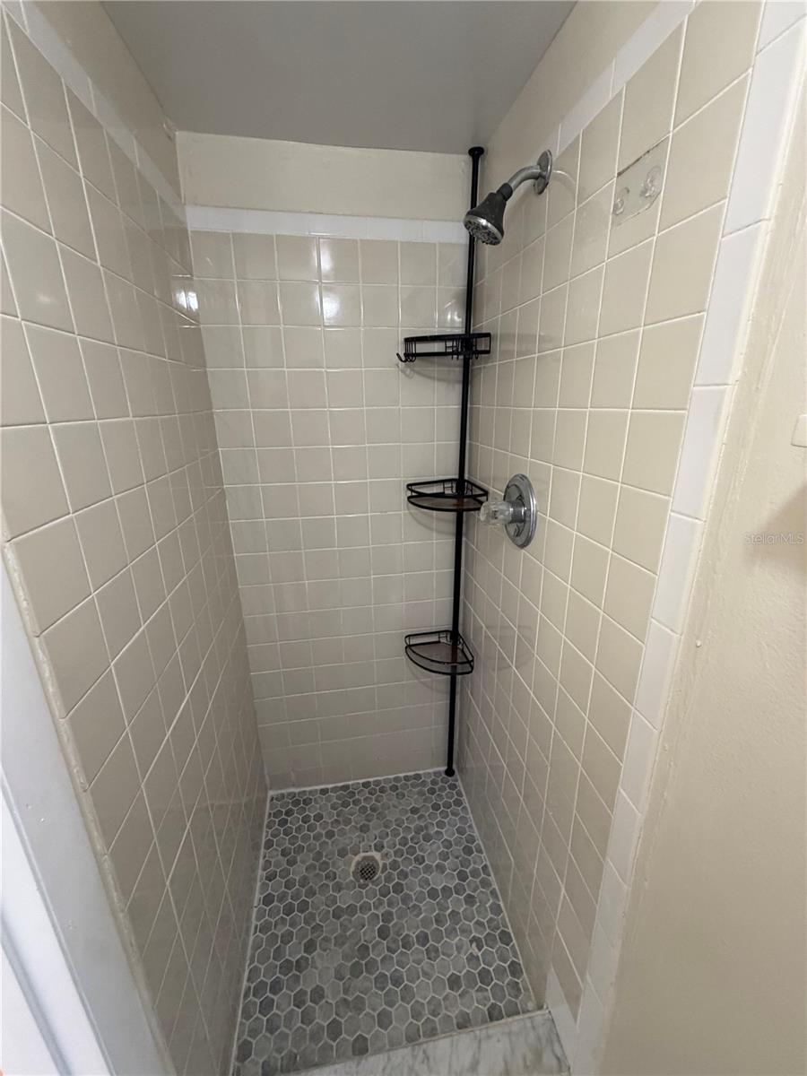 4022 OAK LIMB CT — photo 7