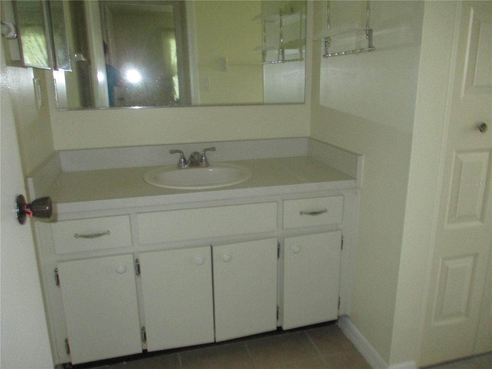 1703 CLOISTER DR — photo 15