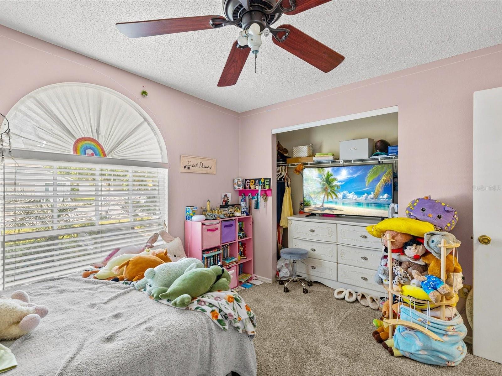 8350 ROYAL HART DR — photo 16
