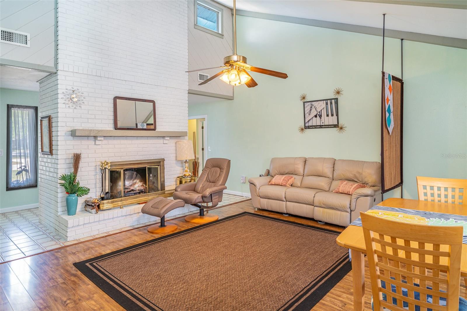 1305 GREENFIELD CIR — photo 12